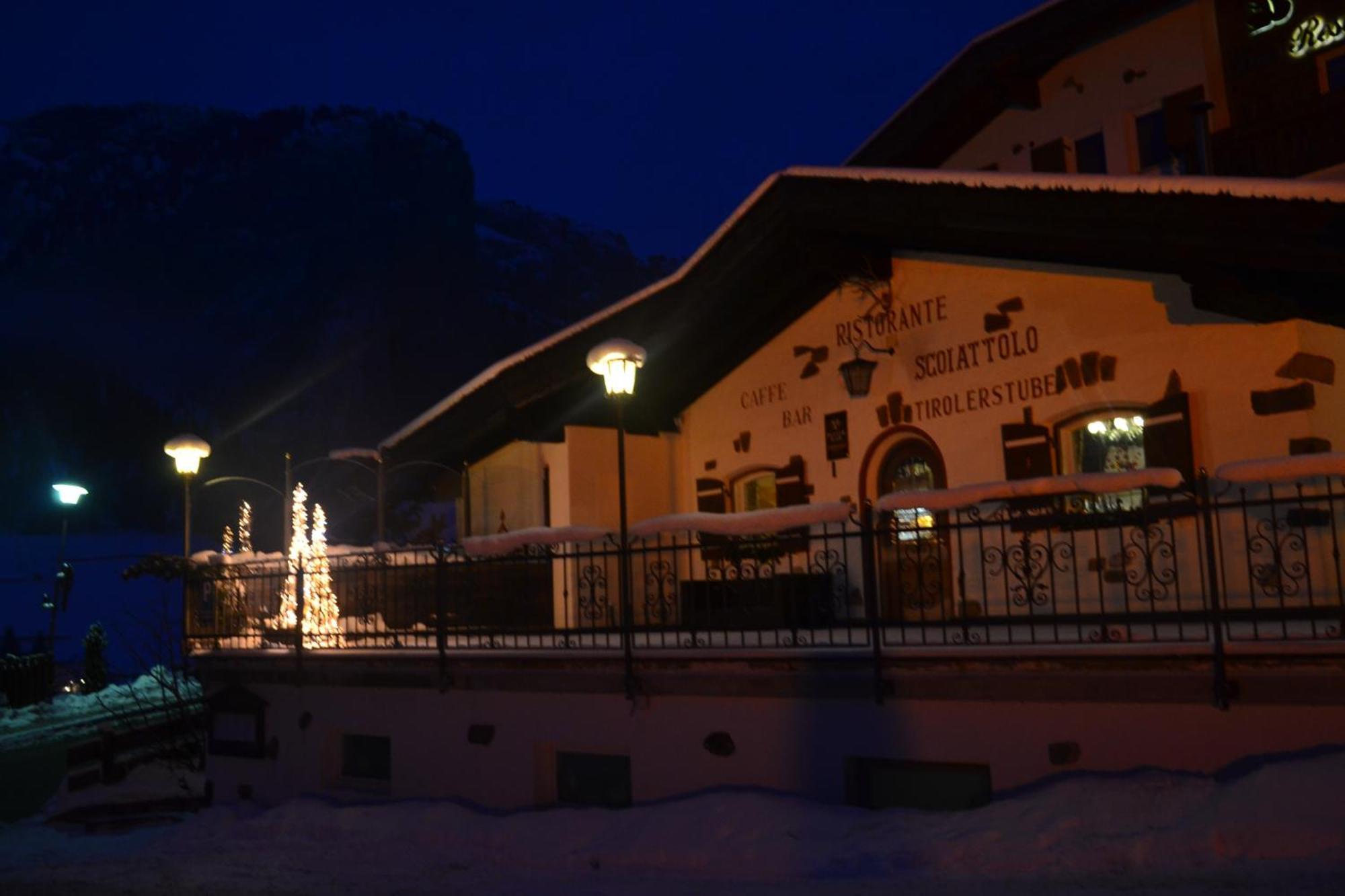 Hotel Scoiattolo Selva di Val Gardena Kültér fotó
