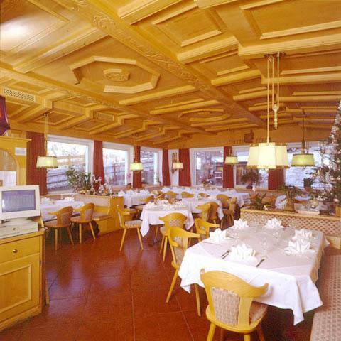 Hotel Scoiattolo Selva di Val Gardena Kültér fotó